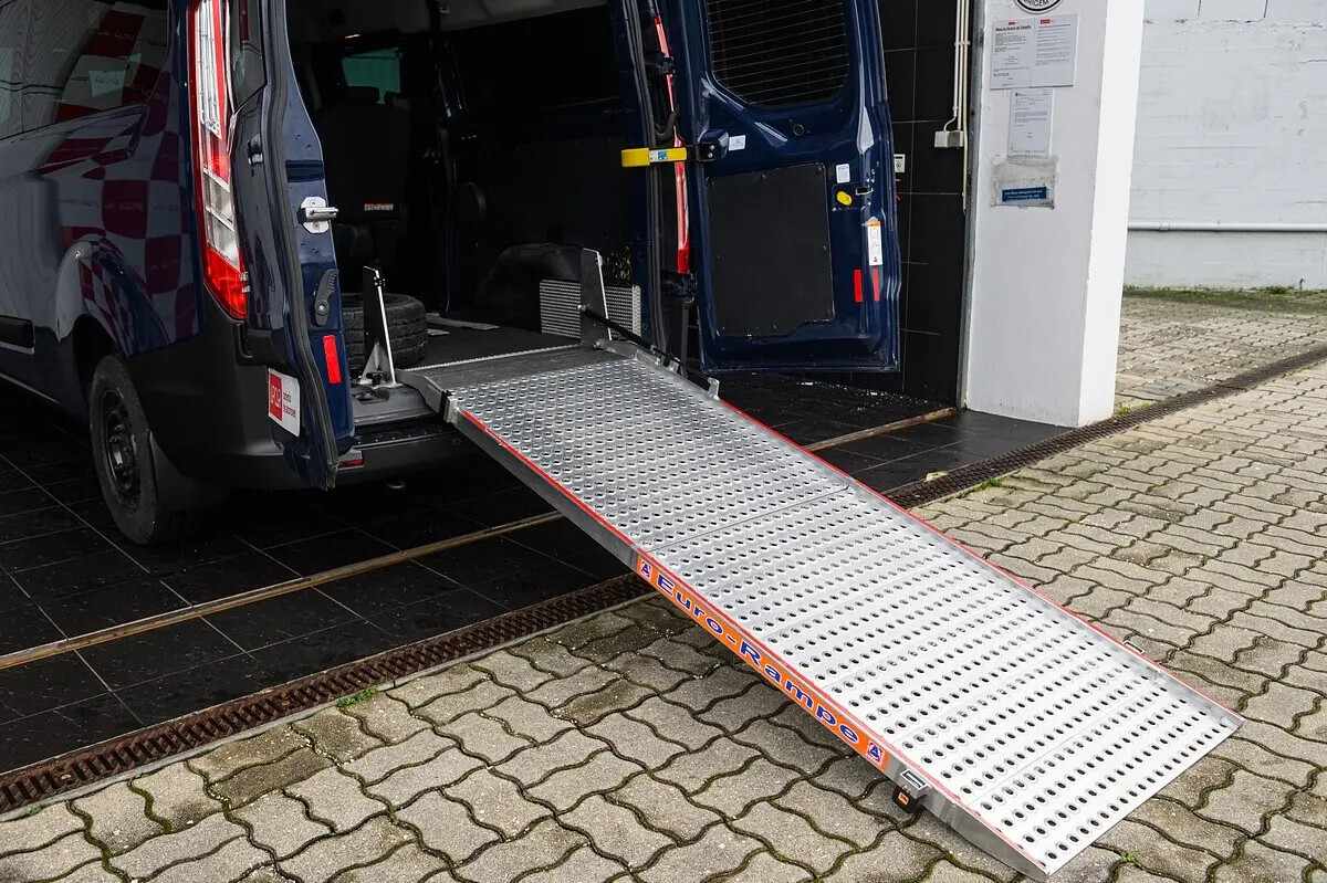 ford-transit-custom-2016-diesel-2198cc