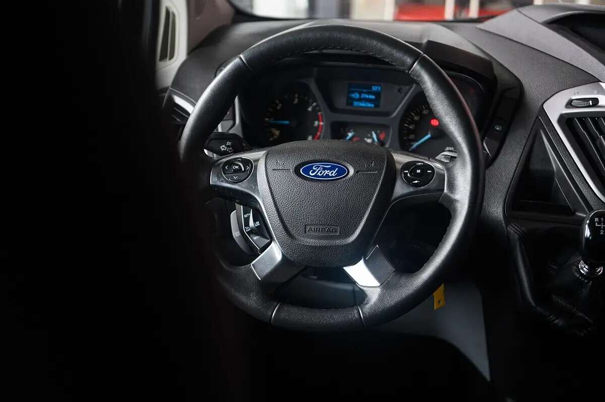 ford-transit-custom-2016-diesel-2198cc