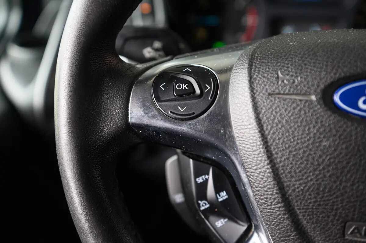 ford-transit-custom-2016-diesel-2198cc