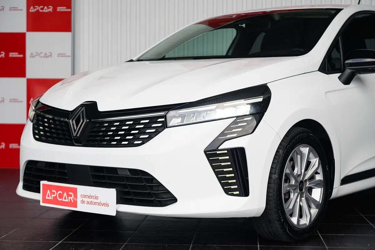 renault-clio-2024-gasolina-999cc