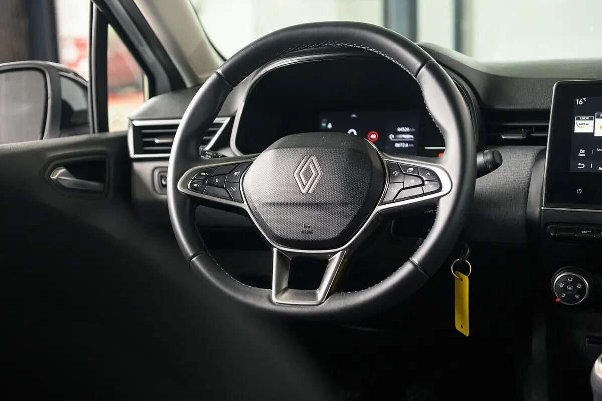 renault-clio-2024-gasolina-999cc