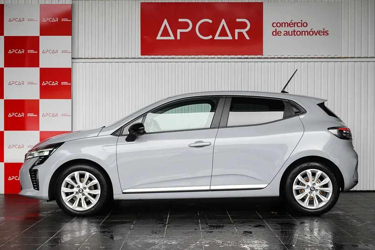 renault-clio-2024-diesel-1461cc