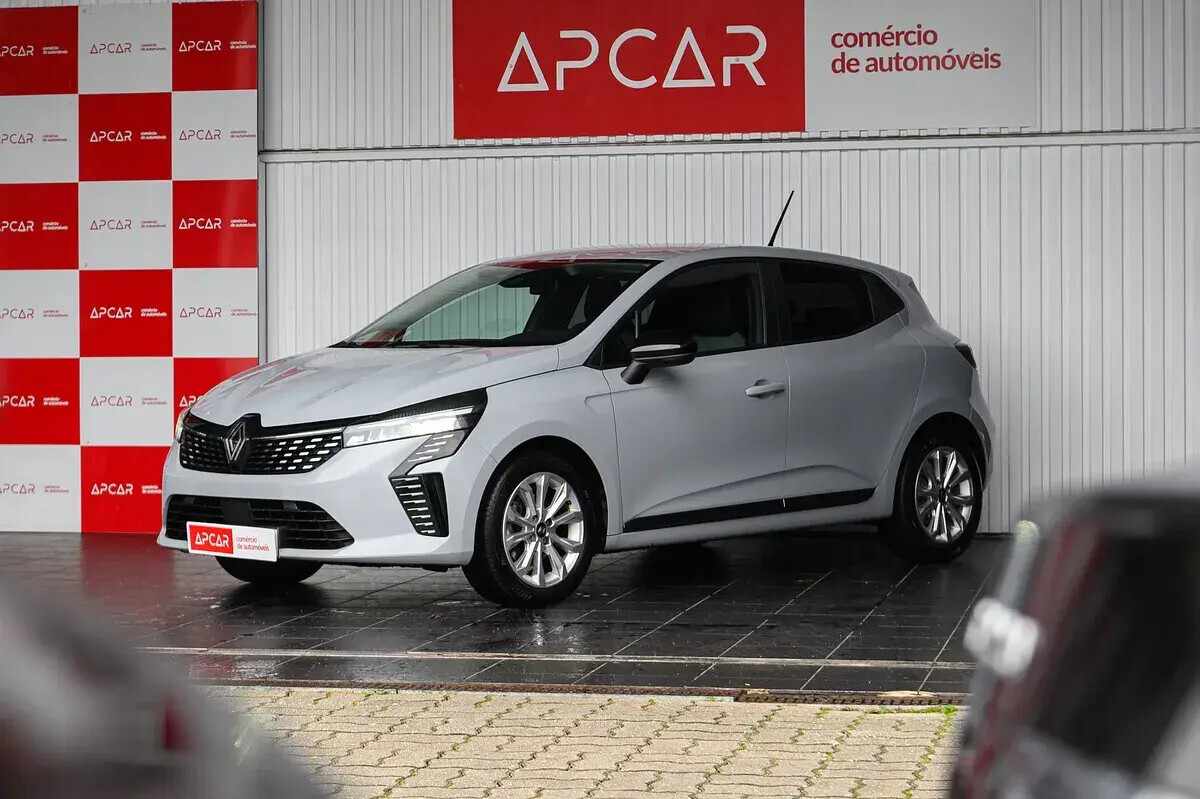 renault-clio-2024-diesel-1461cc