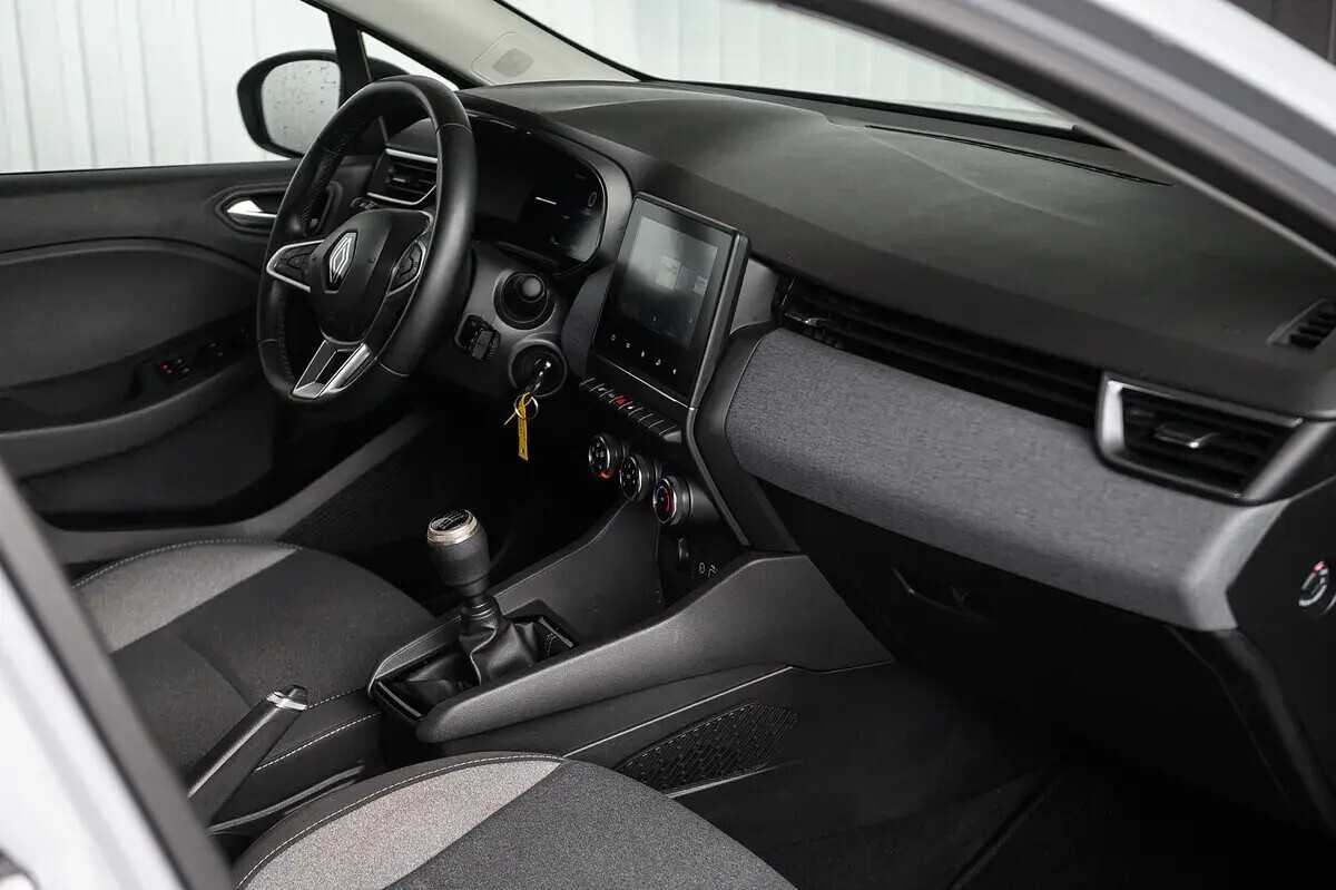 renault-clio-2024-diesel-1461cc