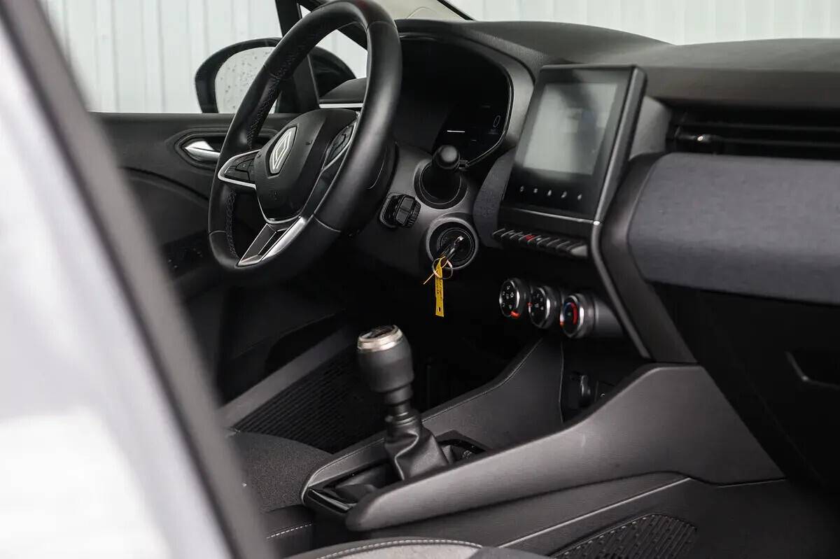 renault-clio-2024-diesel-1461cc