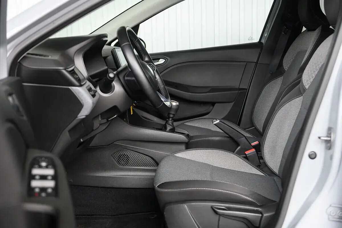 renault-clio-2024-diesel-1461cc