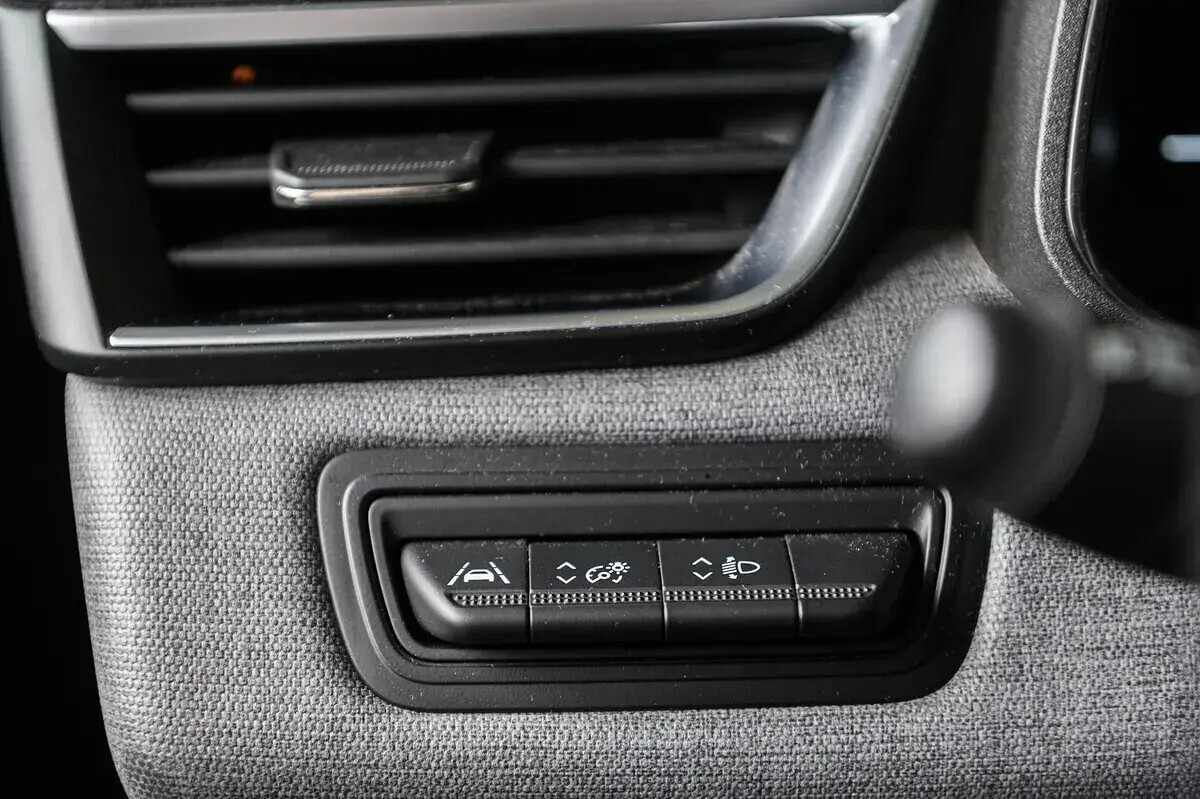 renault-clio-2024-diesel-1461cc
