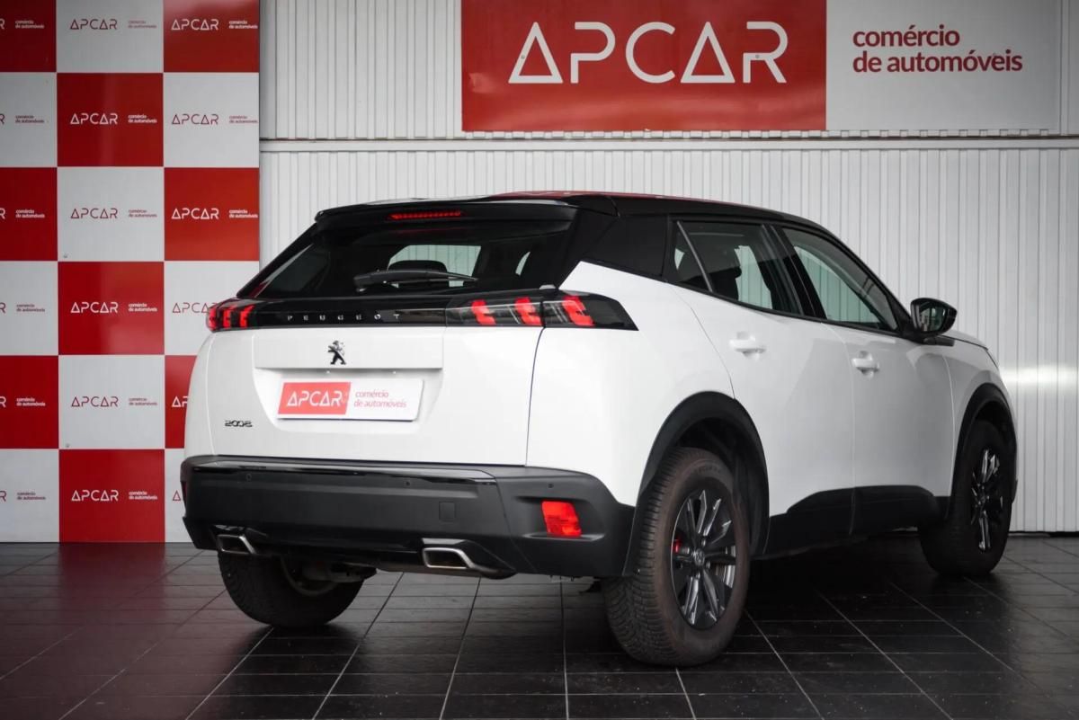 peugeot-2008-2021-gasolina-1199cc