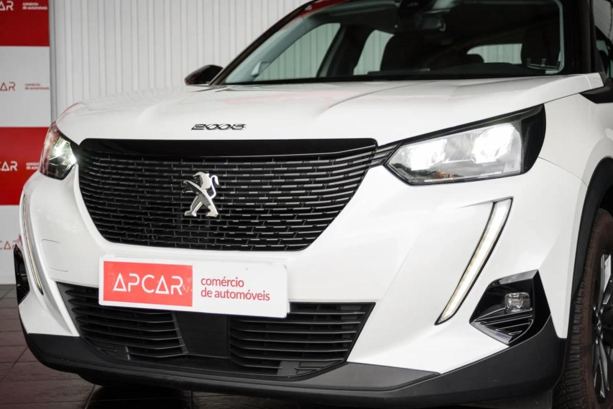 peugeot-2008-2021-gasolina-1199cc