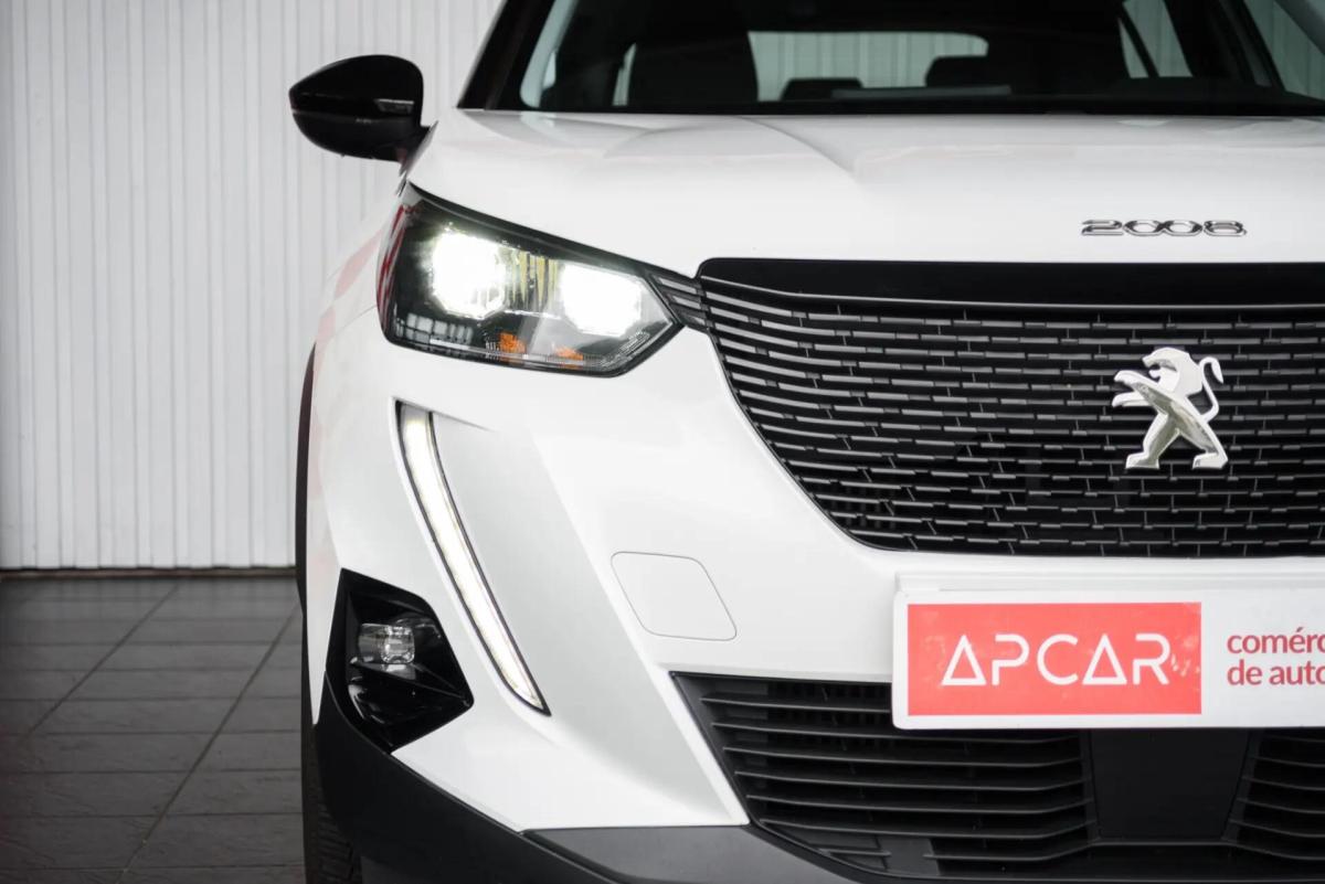 peugeot-2008-2021-gasolina-1199cc
