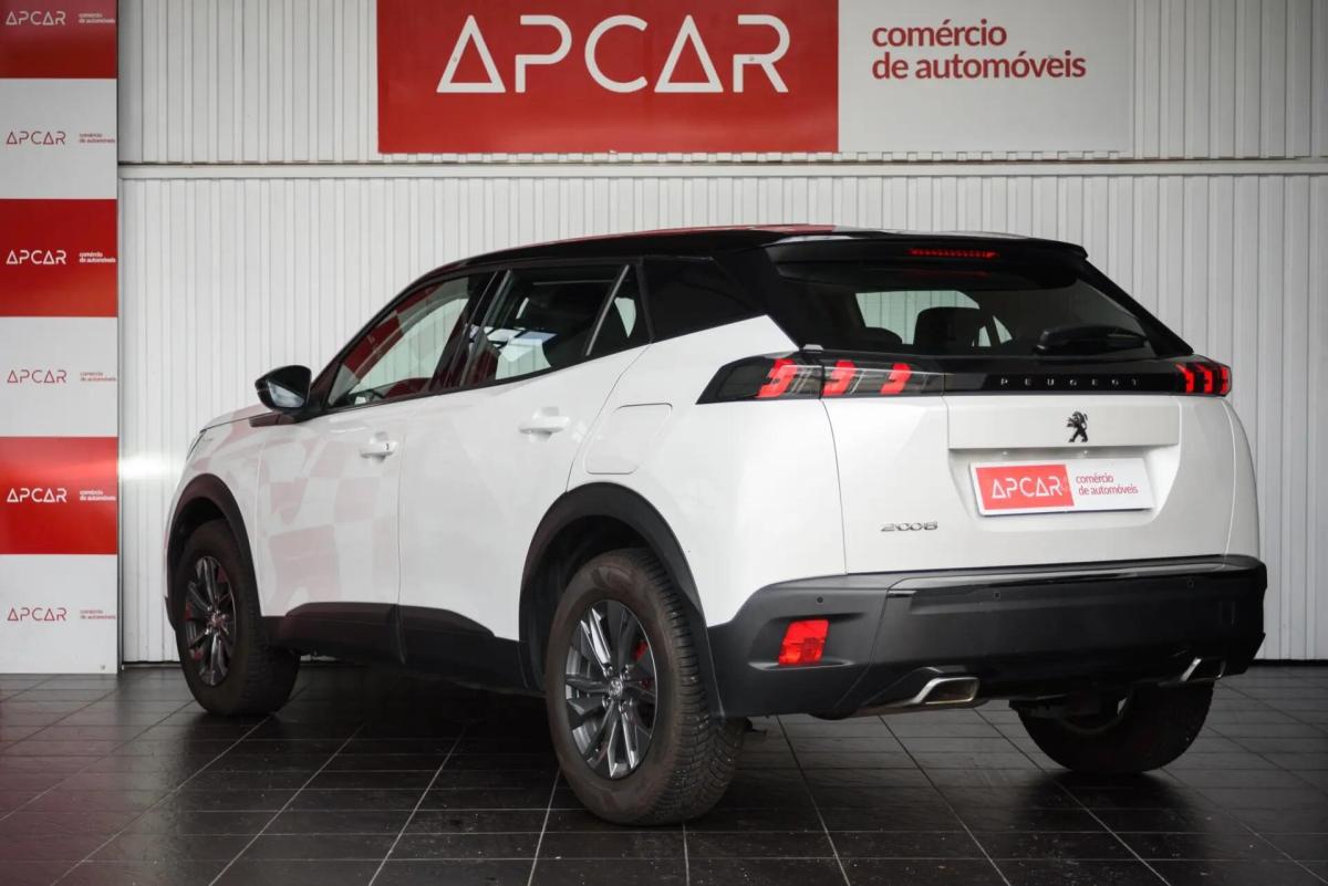 peugeot-2008-2021-gasolina-1199cc
