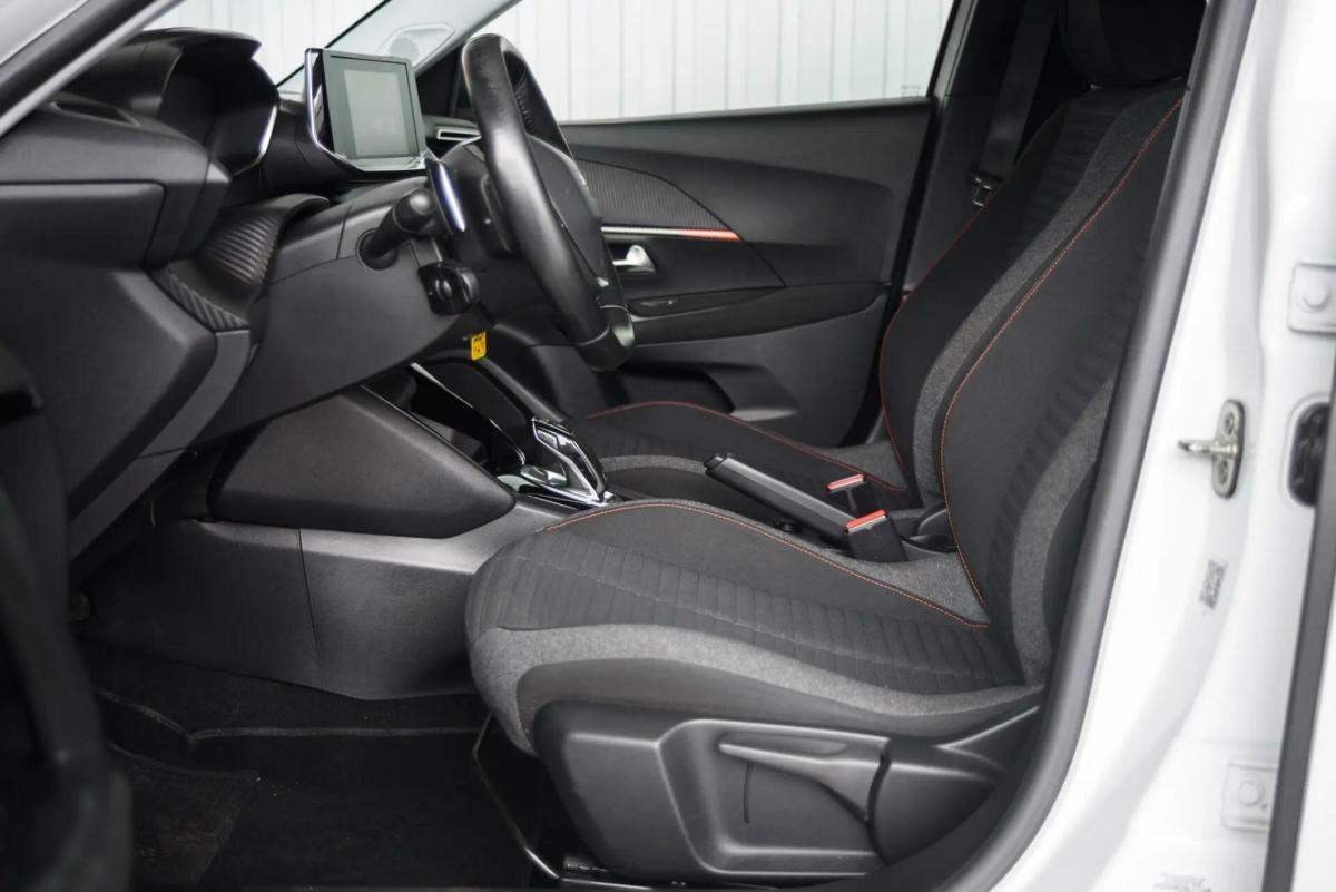 peugeot-2008-2021-gasolina-1199cc