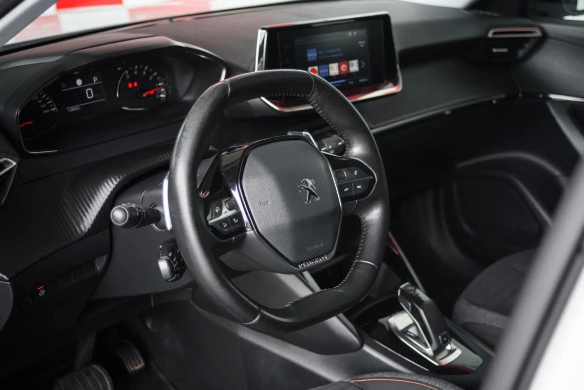 peugeot-2008-2021-gasolina-1199cc