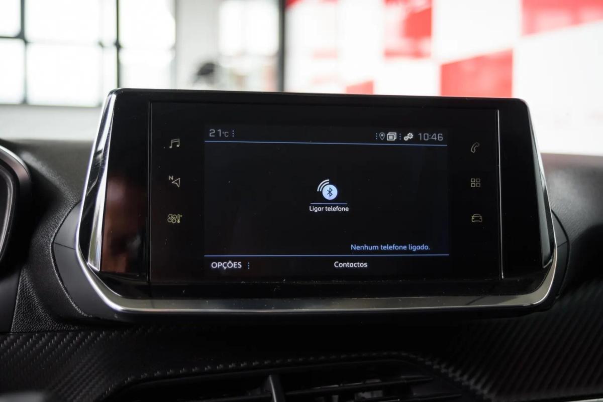 peugeot-2008-2021-gasolina-1199cc