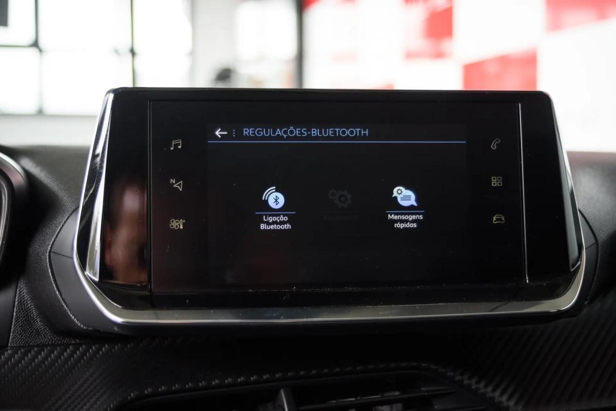 peugeot-2008-2021-gasolina-1199cc