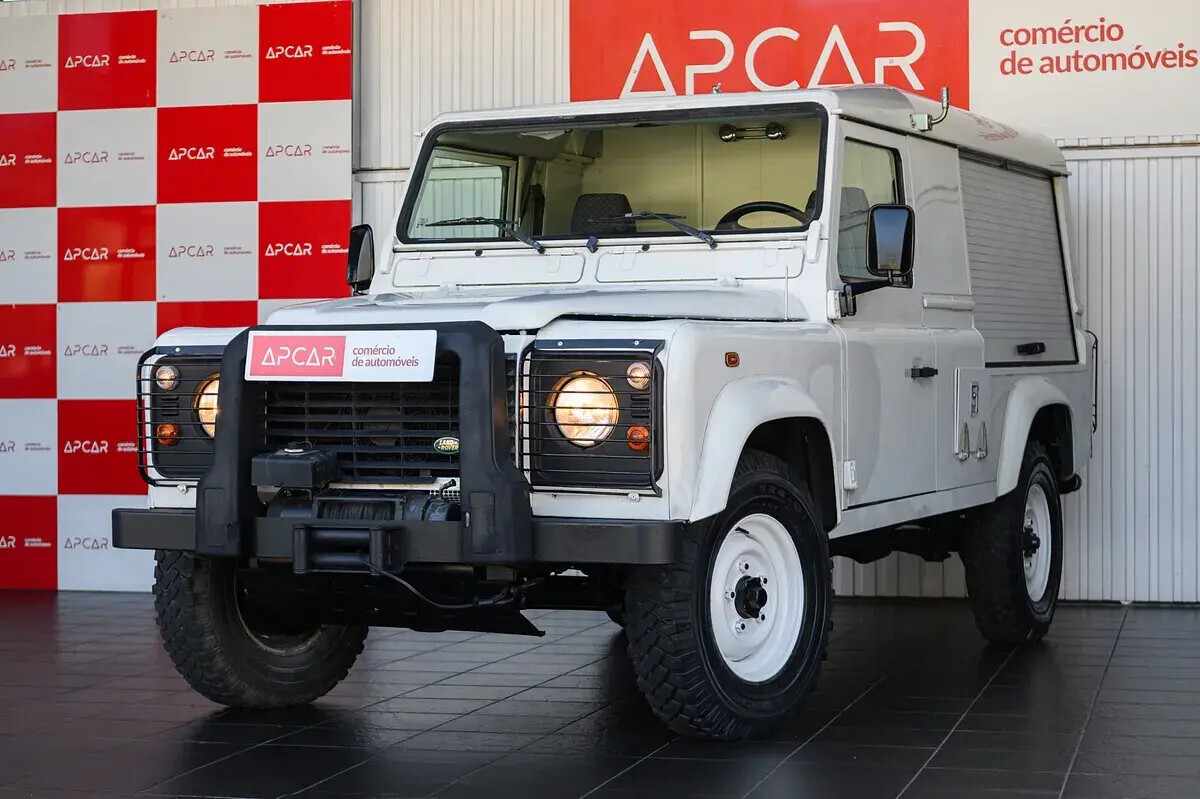 land-rover-defender-2007-diesel-2495cc