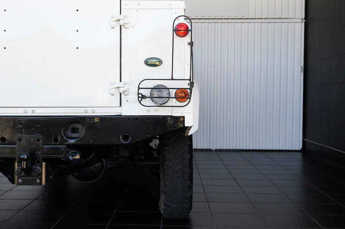 land-rover-defender-2007-diesel-2495cc