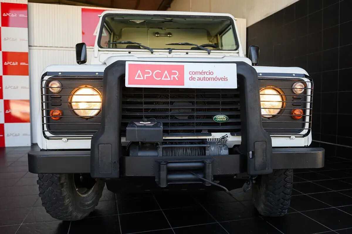 land-rover-defender-2007-diesel-2495cc