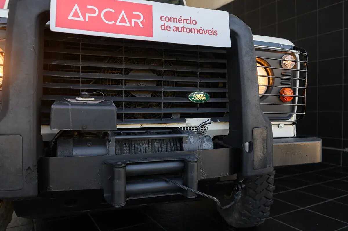 land-rover-defender-2007-diesel-2495cc