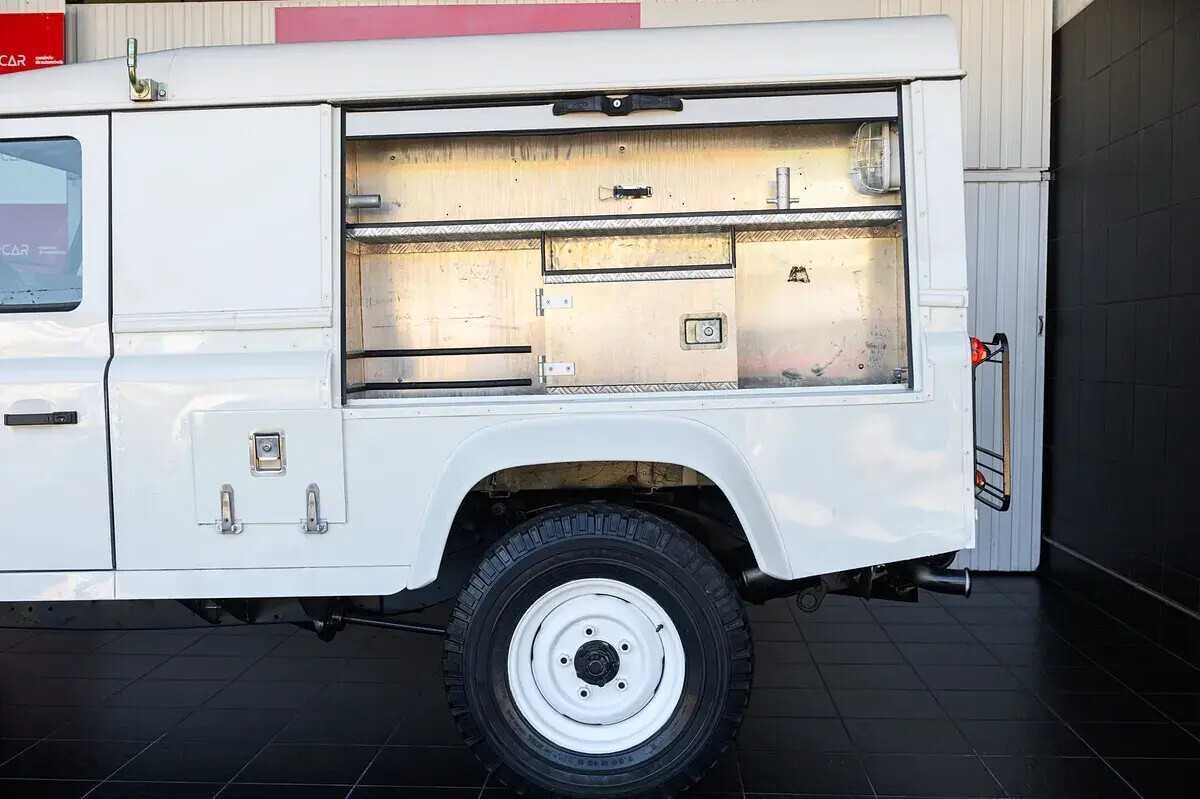 land-rover-defender-2007-diesel-2495cc