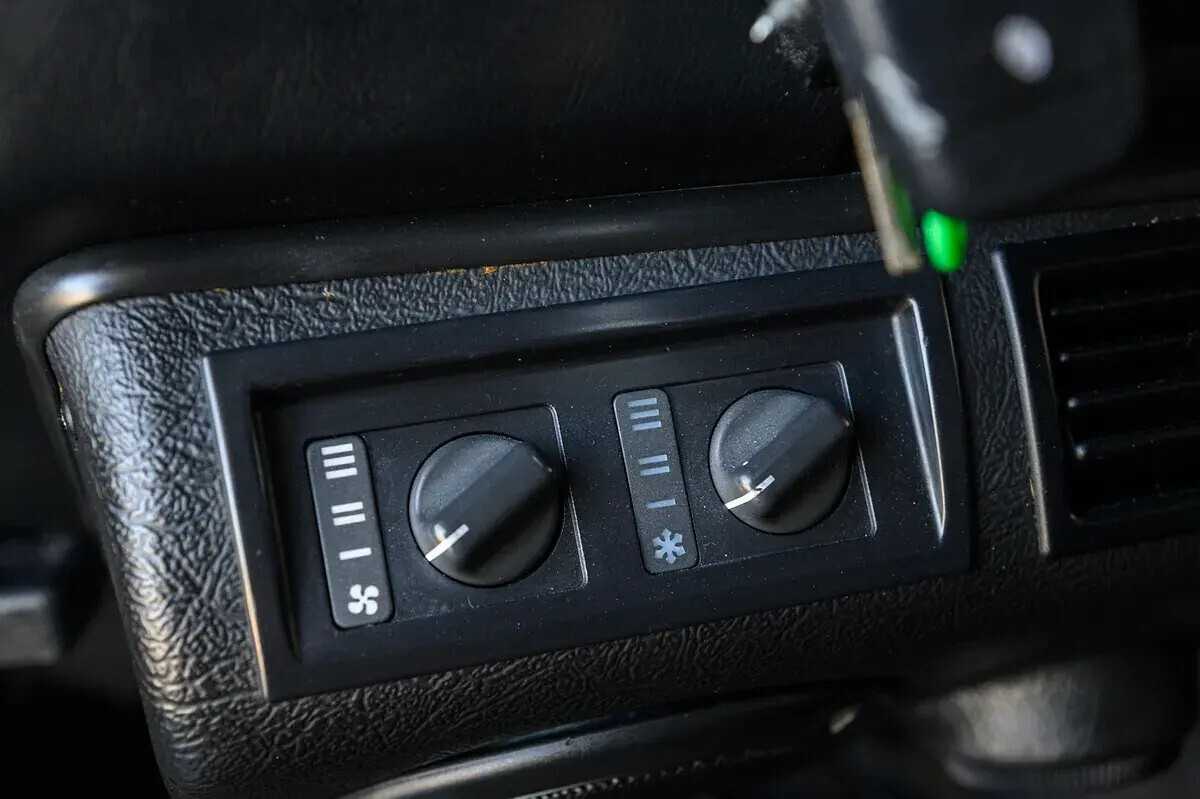 land-rover-defender-2007-diesel-2495cc