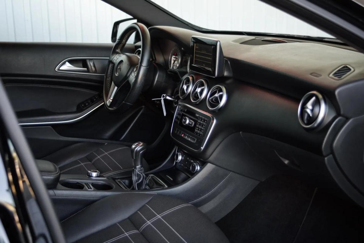 mercedes-benz-classe-a-a-160-d-2015-diesel-1461cc