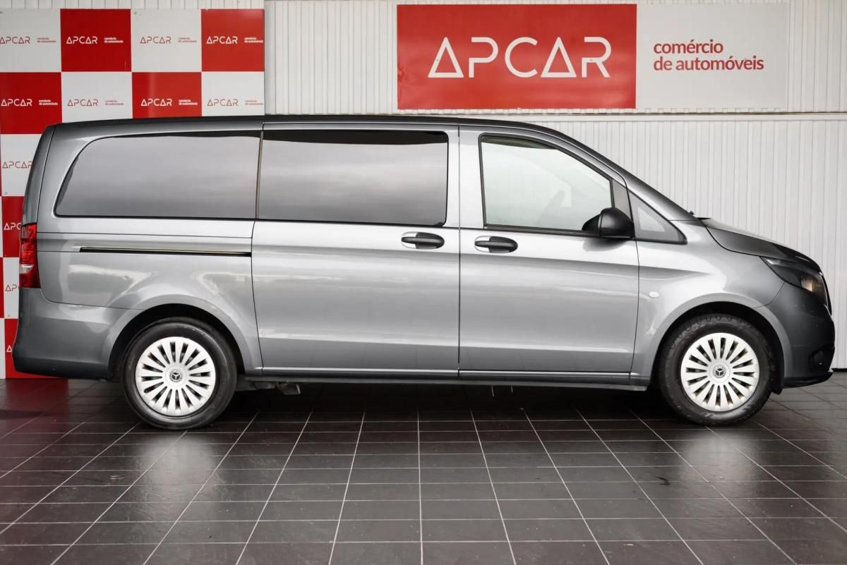 mercedes-benz-vito-tourer-114-cdi-long-2022-diesel-1950cc