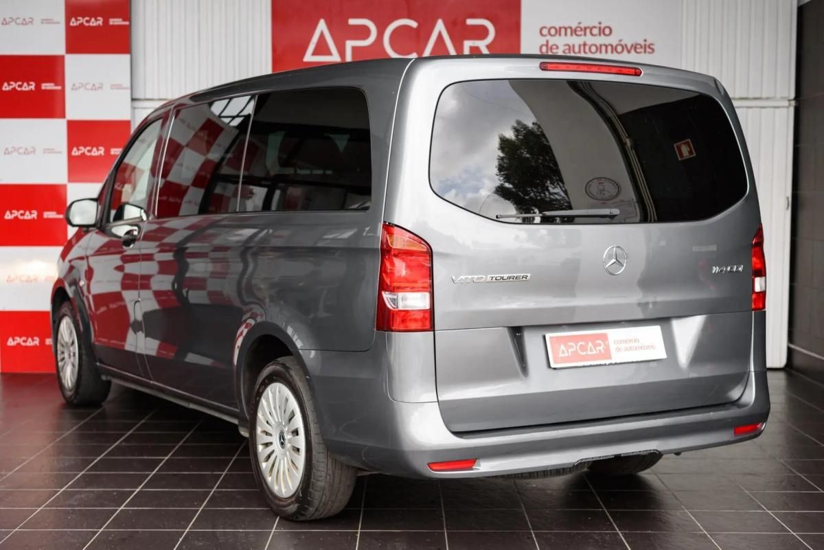 mercedes-benz-vito-tourer-114-cdi-long-2022-diesel-1950cc