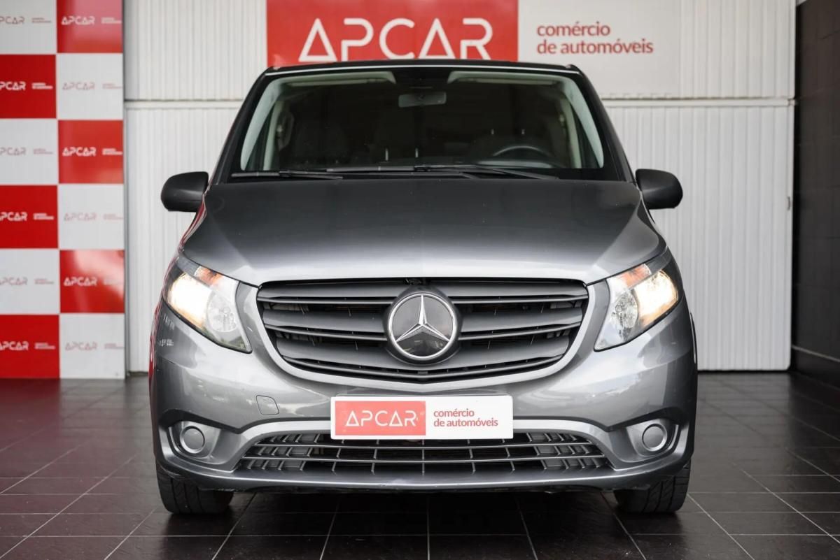mercedes-benz-vito-tourer-114-cdi-long-2022-diesel-1950cc