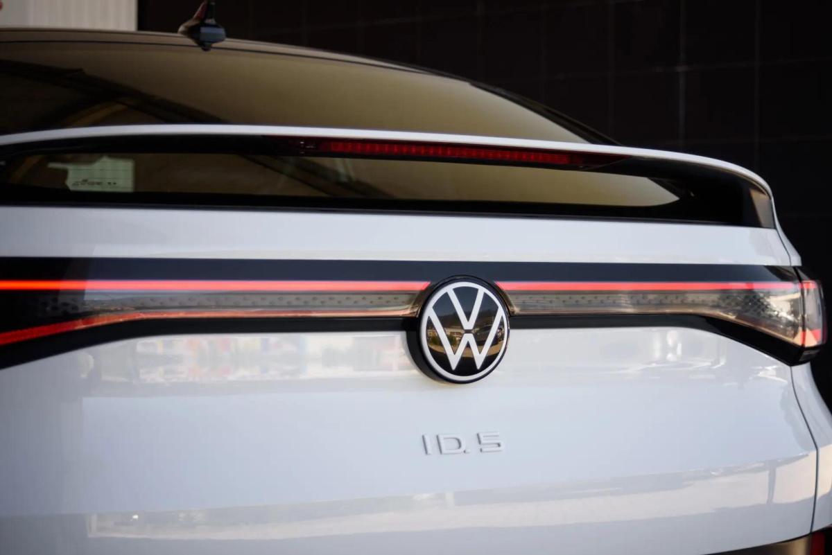 volkswagen-id-5-2023-eletrico-0cc
