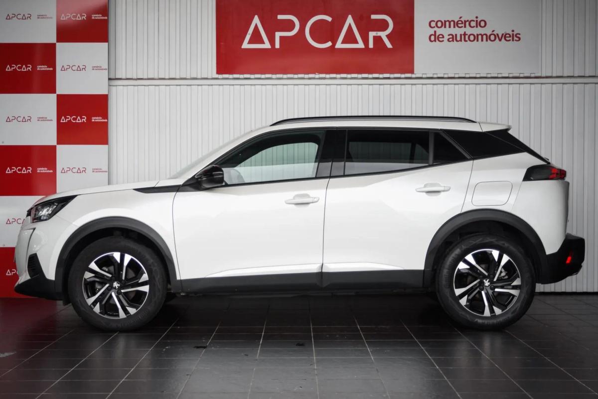 peugeot-2008-2023-gasolina-1199cc
