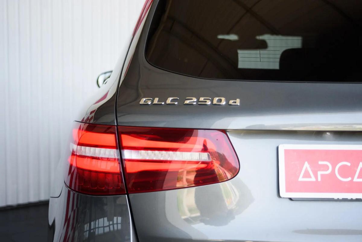 mercedes-benz-glc-250-4matic-2015-diesel-2143cc
