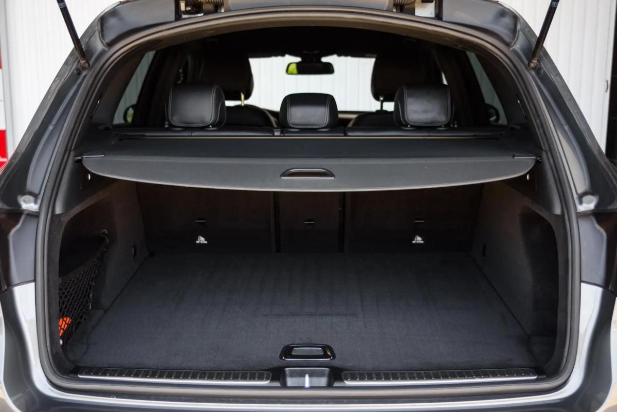 mercedes-benz-glc-250-4matic-2015-diesel-2143cc