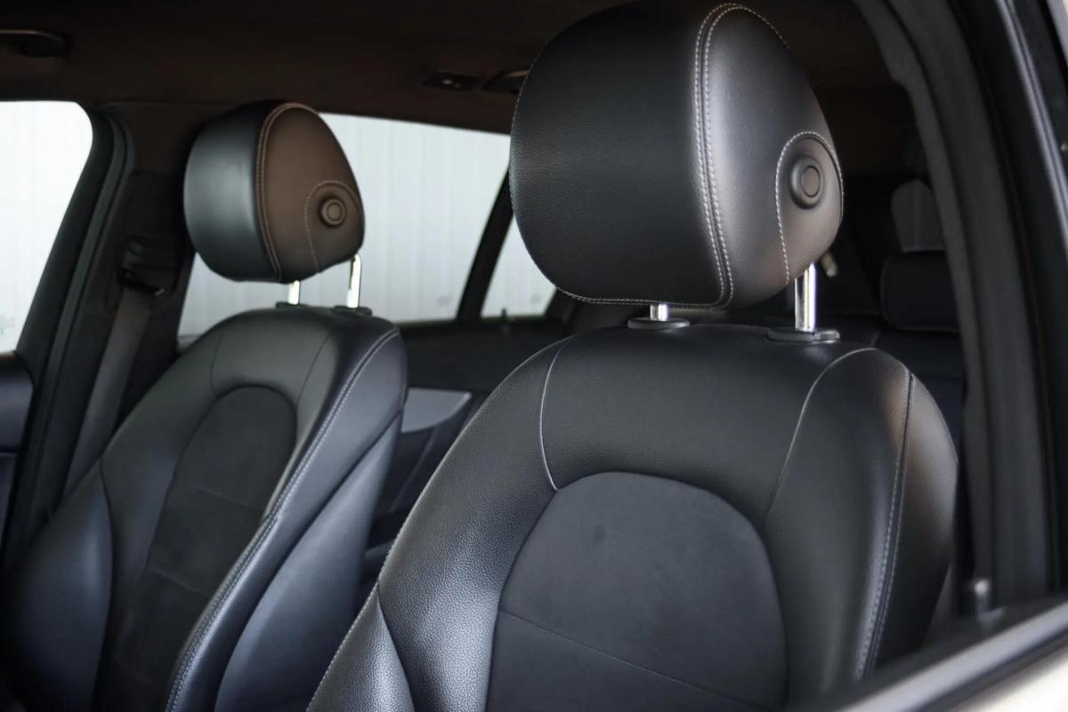 mercedes-benz-glc-250-4matic-2015-diesel-2143cc