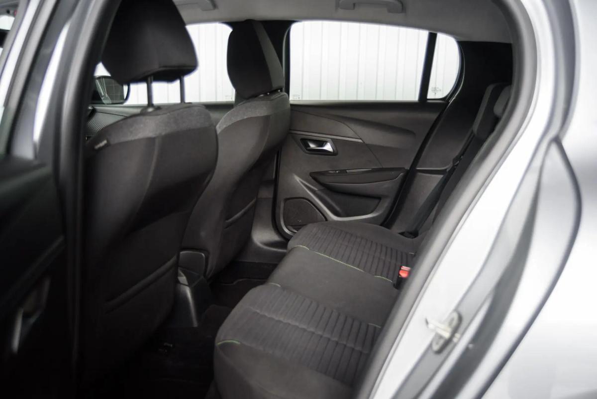 peugeot-208-2024-gasolina-1199cc