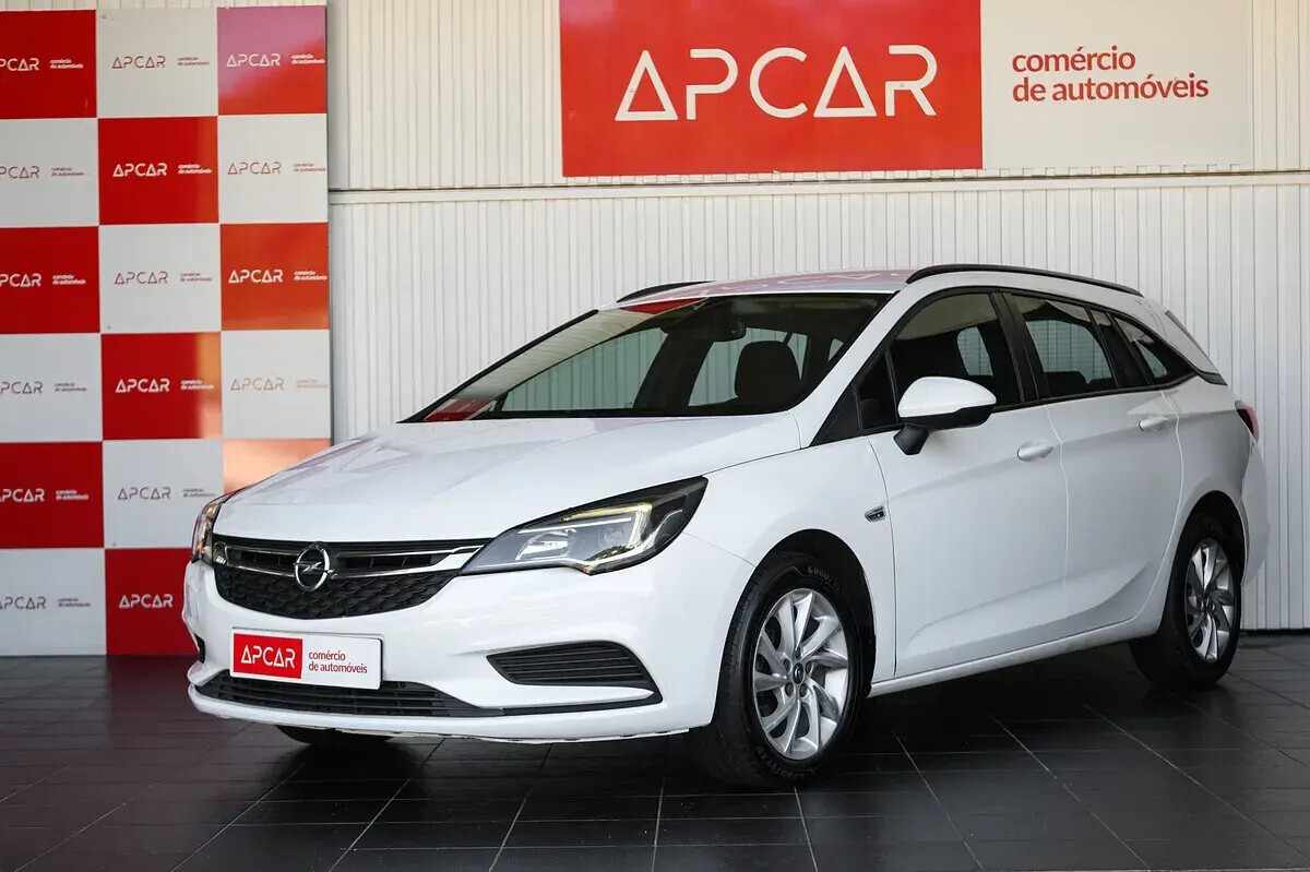 opel-astra-sport-tourer-2018-diesel-1598cc