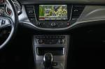 opel-astra-sport-tourer-2018-diesel-1598cc