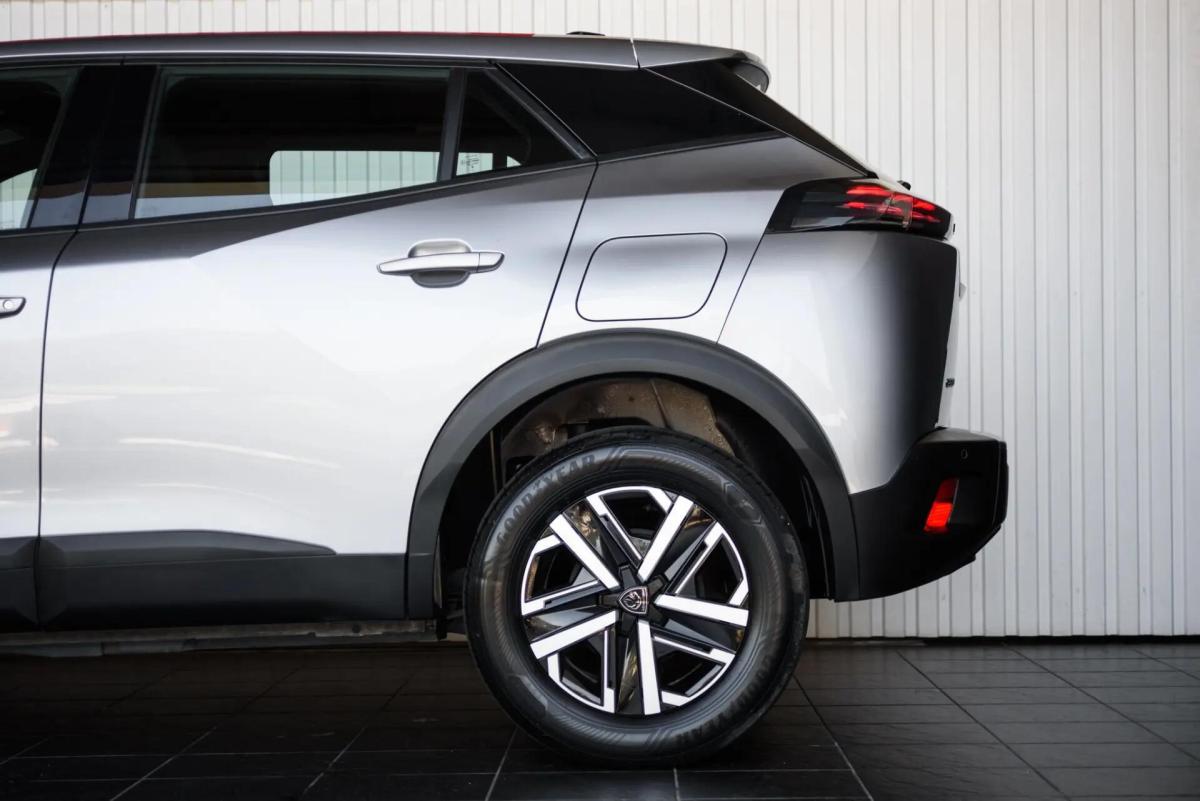 peugeot-2008-2024-gasolina-1199cc