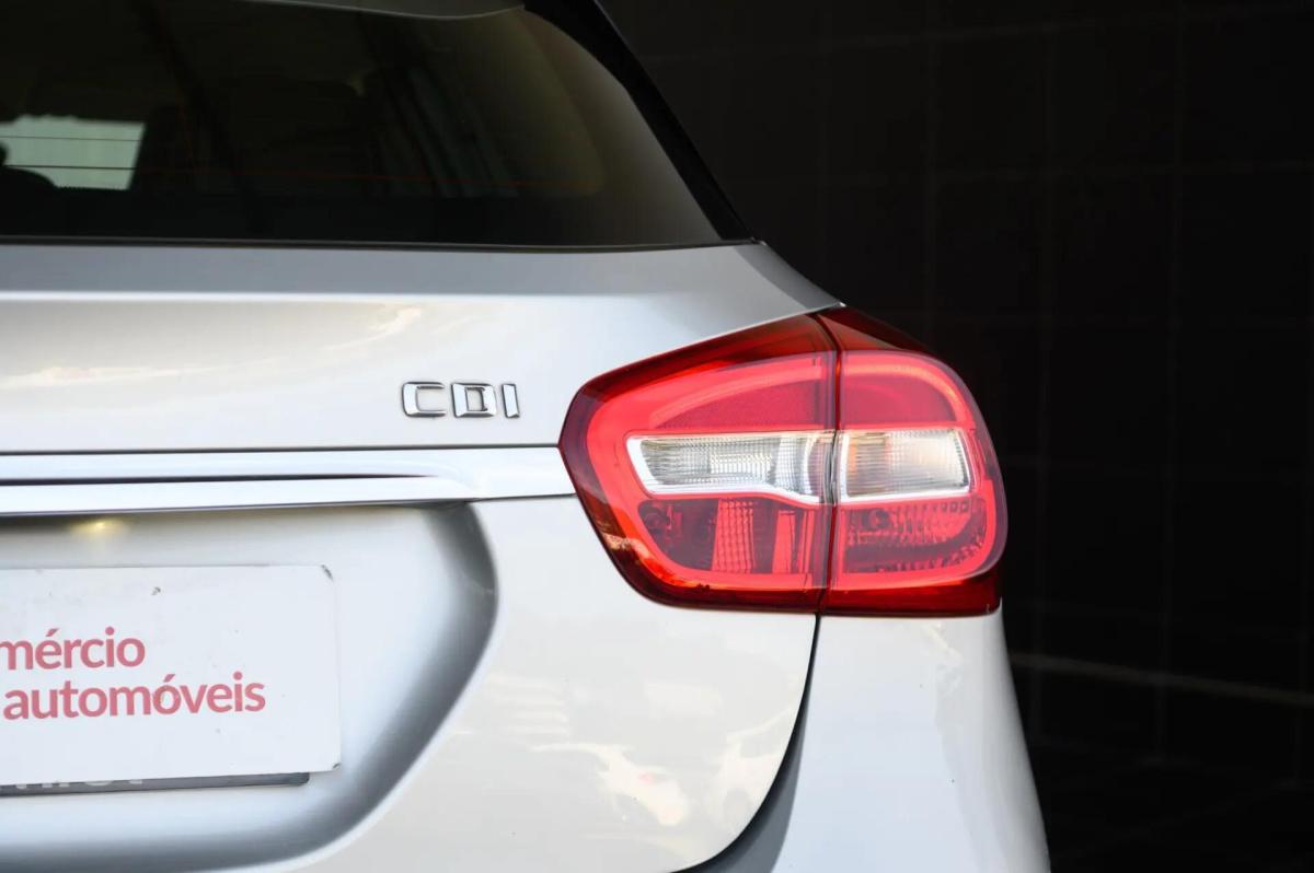 mercedes-benz-gla-200-cdi-2014-diesel-2143cc