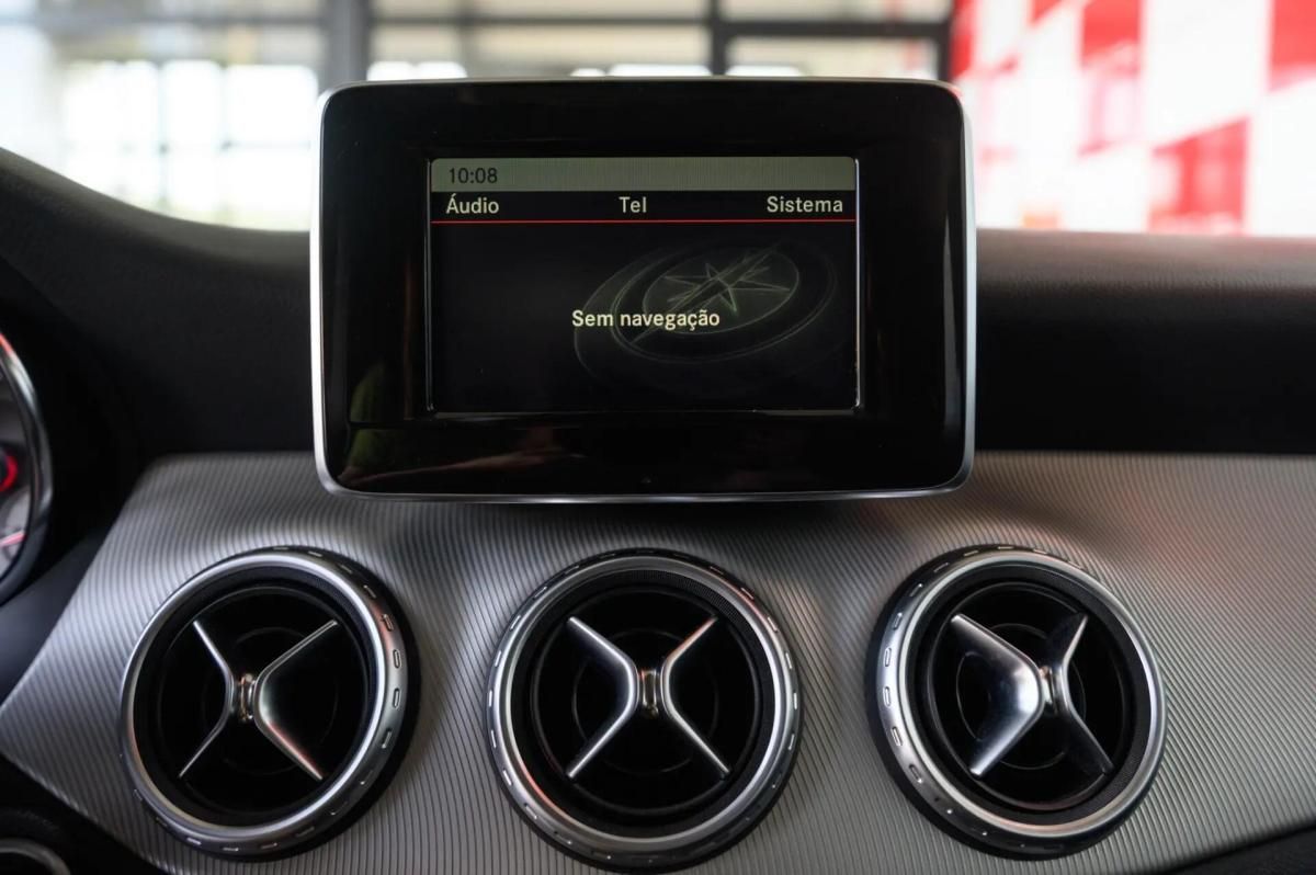 mercedes-benz-gla-200-cdi-2014-diesel-2143cc