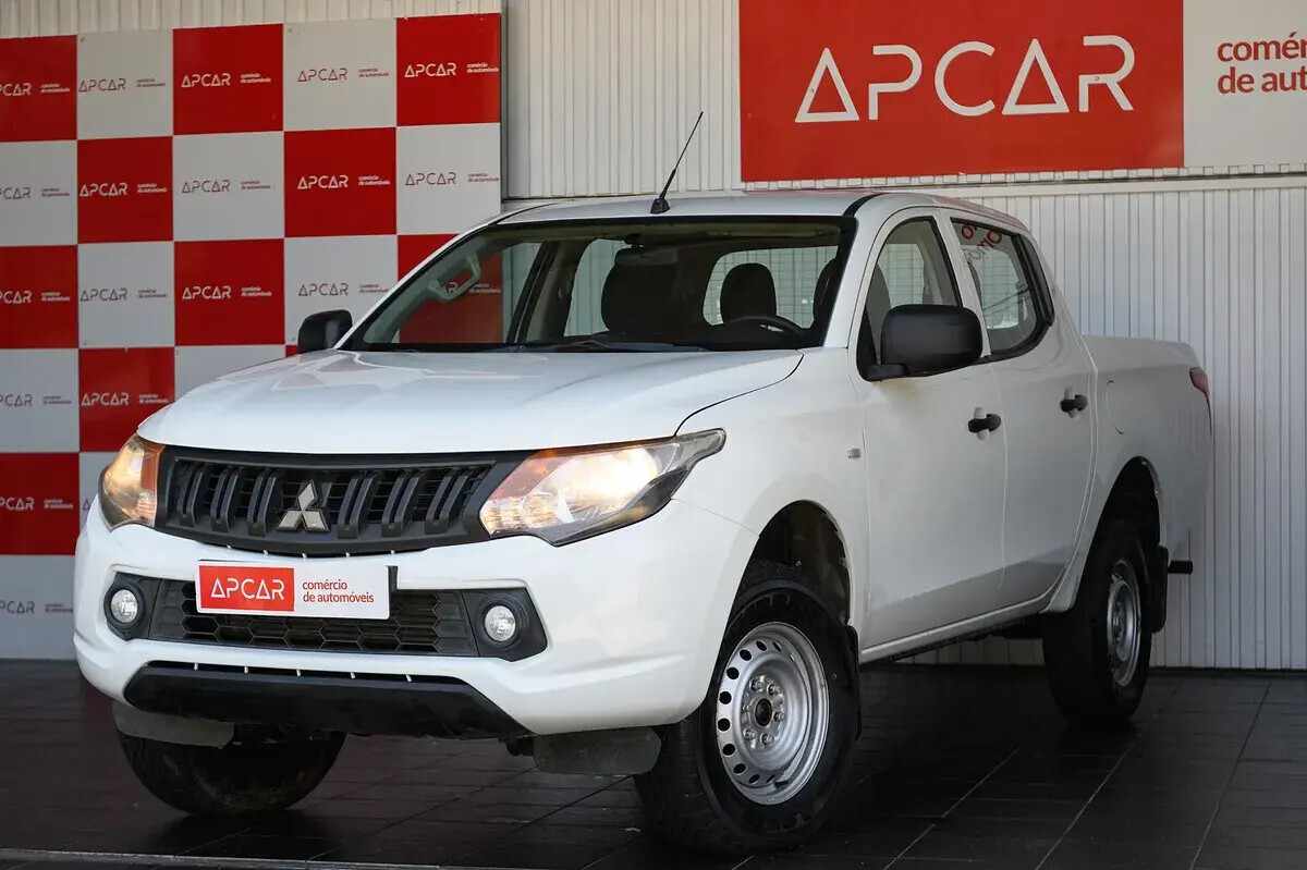 mitsubishi-l200-2018-diesel-2442cc