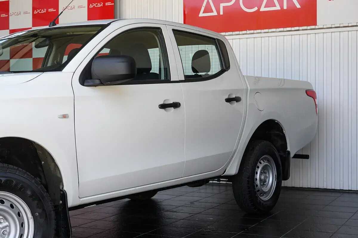 mitsubishi-l200-2018-diesel-2442cc