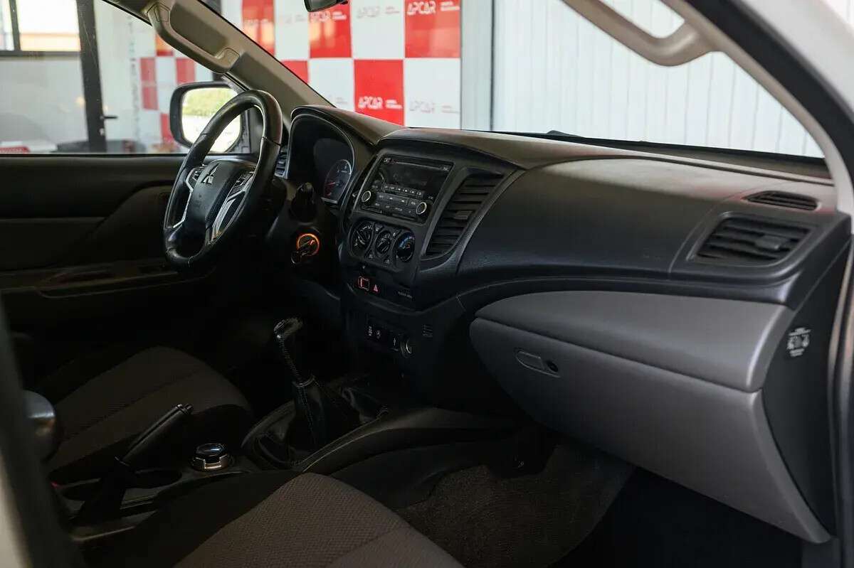 mitsubishi-l200-2018-diesel-2442cc