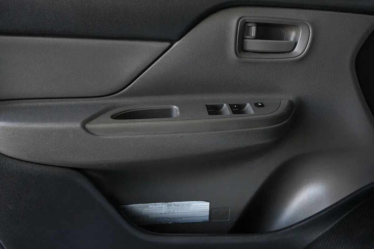 mitsubishi-l200-2018-diesel-2442cc