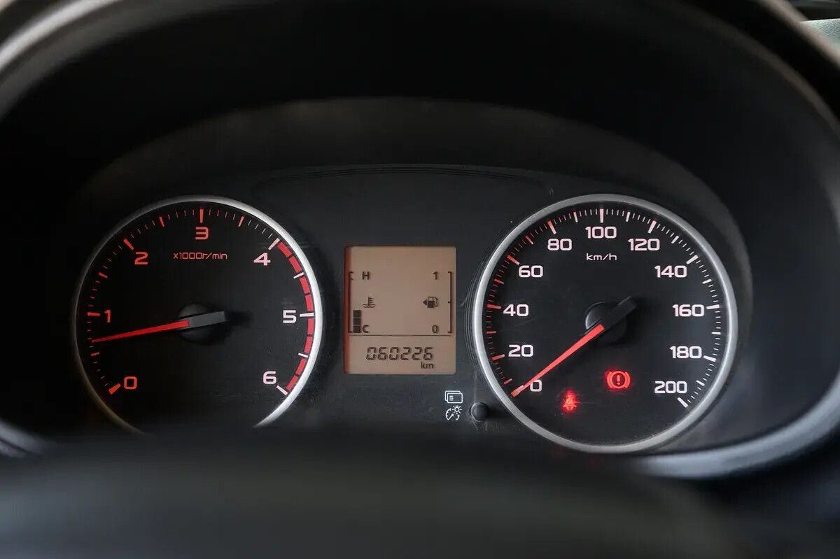mitsubishi-l200-2018-diesel-2442cc