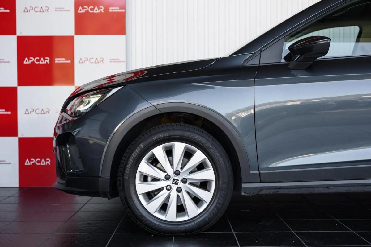 seat-arona-2024-gasolina-999cc