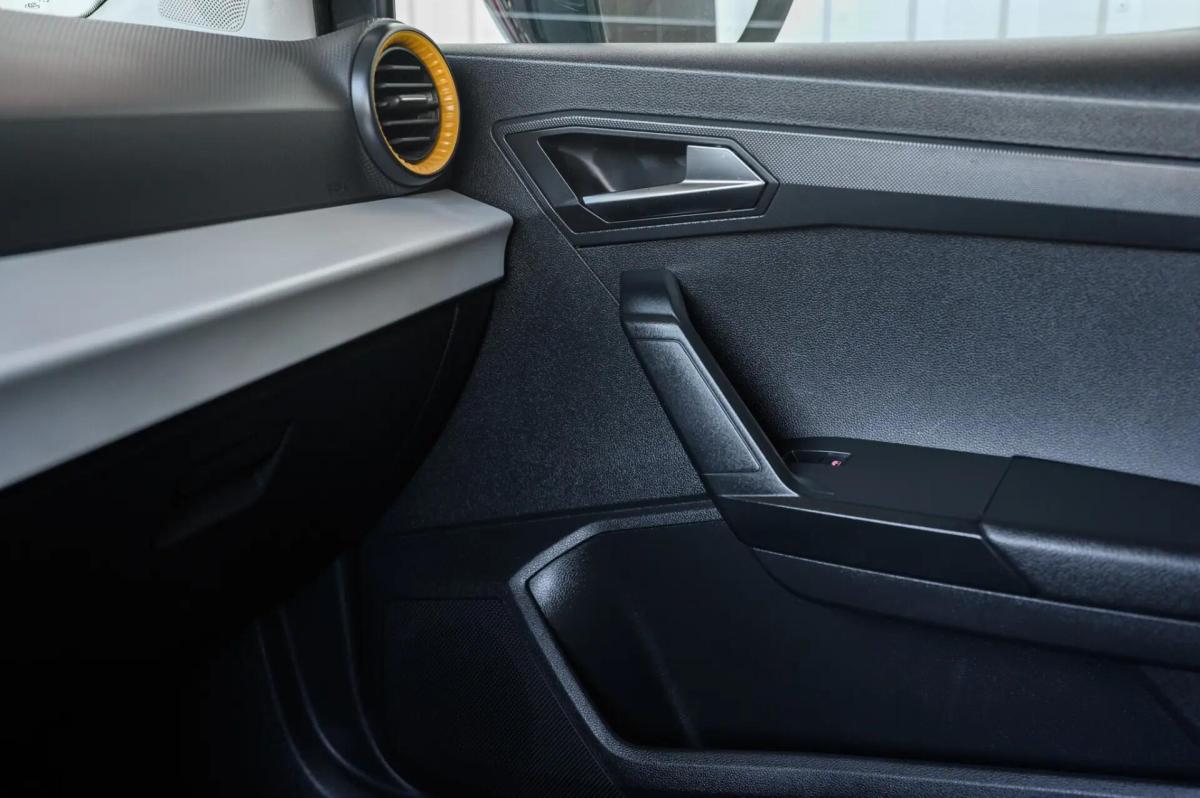 seat-arona-2024-gasolina-999cc