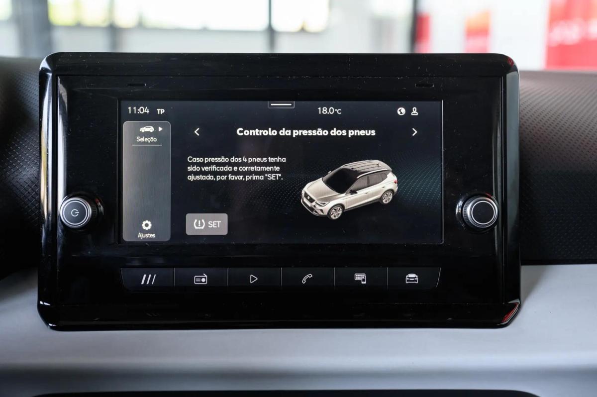 seat-arona-2024-gasolina-999cc