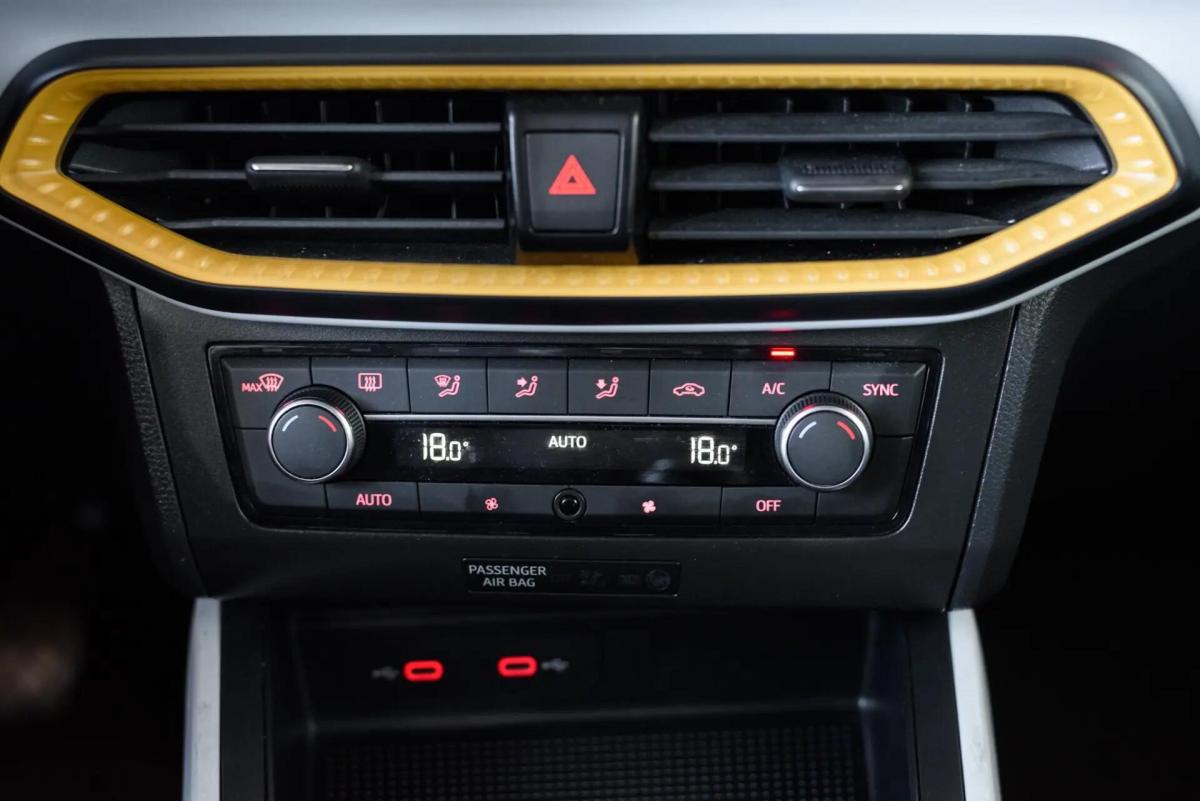 seat-arona-2024-gasolina-999cc