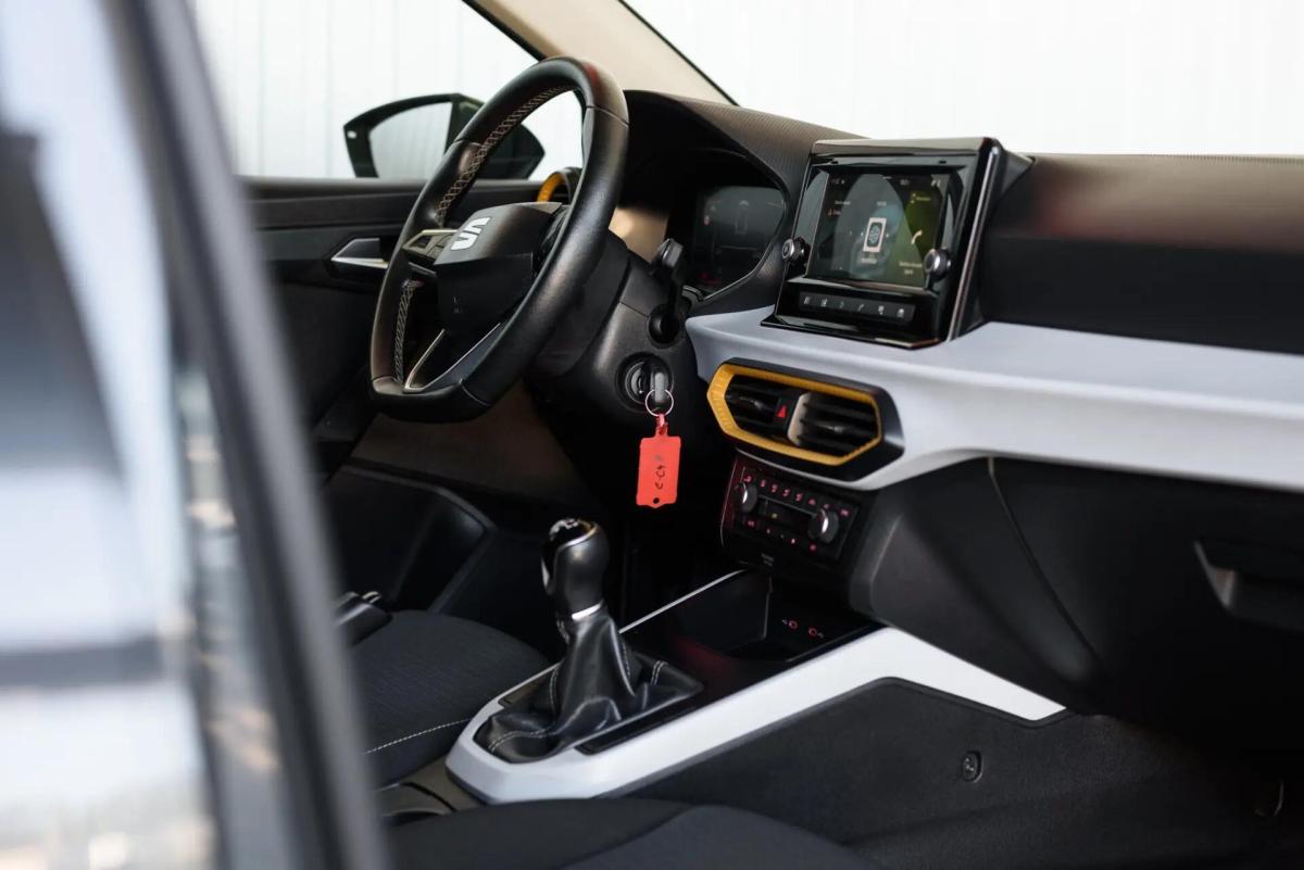 seat-arona-2024-gasolina-999cc